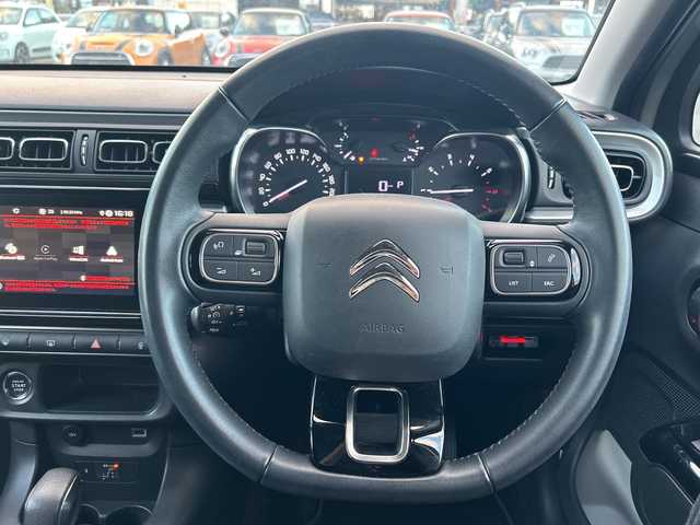 シトロエン Ｃ３ シャイン 滋賀県 2019(令1)年 1.8万km サーブル 純正ナビ/バックカメラ/ａｐｐｌｅｃａｒｐｌａｙ/純正１６インチＡＷ/アダプティブクルーズコントロール/ブラインドスポットモニター/クリアランスソナー/アクティブセーフティブレーキ/ＥＴＣ/ドライブレコーダー/スマートキー