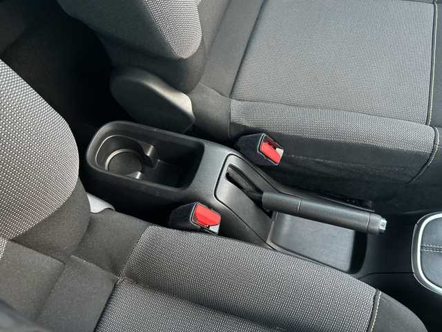 シトロエン Ｃ３ シャイン 滋賀県 2019(令1)年 1.8万km サーブル 純正ナビ/バックカメラ/ａｐｐｌｅｃａｒｐｌａｙ/純正１６インチＡＷ/アダプティブクルーズコントロール/ブラインドスポットモニター/クリアランスソナー/アクティブセーフティブレーキ/ＥＴＣ/ドライブレコーダー/スマートキー