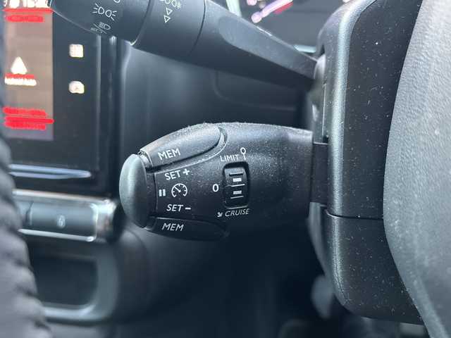 シトロエン Ｃ３ シャイン 滋賀県 2019(令1)年 1.8万km サーブル 純正ナビ/バックカメラ/ａｐｐｌｅｃａｒｐｌａｙ/純正１６インチＡＷ/アダプティブクルーズコントロール/ブラインドスポットモニター/クリアランスソナー/アクティブセーフティブレーキ/ＥＴＣ/ドライブレコーダー/スマートキー