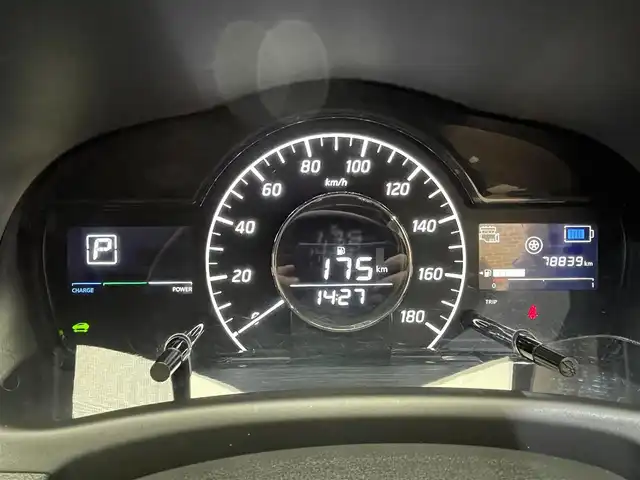 日産 ノート e－パワー B FOUR 岩手県 2020(令2)年 7.9万km ホワイト ４WD/アラウンドビューモニター/エマージェンシーブレーキ/レーンアシスト/踏み間違い衝突防止アシスト/前後ソナー/横滑り防止装置/インテリジェントルームミラー/KENWOODナビ/ETC/ヘッドライトレベライザー/オートエアコン/オートライト/LEDヘッドライト/プッシュスタート/１４インチスチールホイール/ドアバイザー