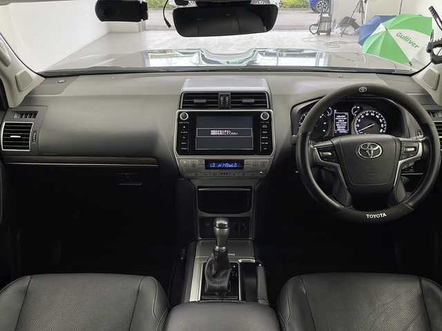 トヨタ ランドクルーザー プラド TX Lパッケージ 宮城県 2019(令1)年 6.1万km ブラック 禁煙車/４WD/BLACK MAMBA 0319 Slither17インチAW（社外）/BFグッドリッチK02 A/Tタイヤ（社外）/GANADORマフラー（社外）/社外リフトアップコイル/社外LEDバックランプ/純正MOPSDナビ/フルセグTV/クルーズコントロール/アラウンドビューモニター/F/S/Rカメラ/ビルトインETC/Toyota Safety Sense/前席シートヒーター/エアシート/前席パワーシート/ドラレコ