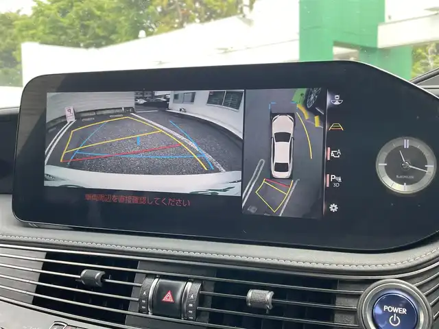 レクサス ＬＳ 500h Iパッケージ 東京都 2021(令3)年 3.6万km シルバー 法人ワンオーナー/走行35886km/メーカーオプション設定色(1L3/銀影ラスター)/Lexusチームメイト(アドバンスドパーク対応)/Lexusセーフティシステム+A/（PCS/FCTA/LTA/AHS/RSA）/レーダークルーズコントロール/先行車発進告知/メーカーオプション3Dサラウンドシステム/（マークレビンソン/23スピーカー)/純正SDナビ/DTV(12.3インチワイド)/・AppleCarPlay/AndroidAuto対応/・Bluetooth ・Blu-ray/DVD再生/・Miracast ・microSDミュージックサーバー/全方位パノラミックビューモニター/デジタルインナーミラー /電動レザーシート(ブラック/本革)/・運転席20way/助手席18way/・シートヒーター(運転席/助手席)/・シートベンチレーション(運転席/助手席)/ステアリングヒーター/イージークローザードア(全ドア)/電動パワートランクリッド/HUD(ヘッドアップディスプレイ)/LEDヘッドランプ/電子制御式エアサスペンション/純正19インチアルミホイール/スマートキー(スペア1個付)/車検 R8年4月11日迄/記録簿(R4/5/6年)/取説(車体/クイックガイド/ナビ/電子/後席)