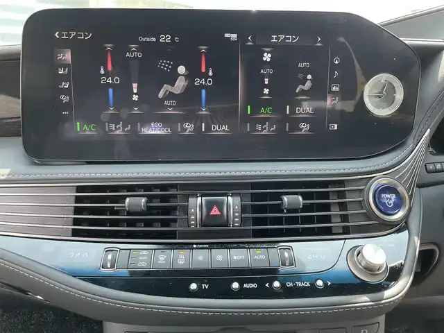 レクサス ＬＳ 500h Iパッケージ 東京都 2021(令3)年 3.6万km シルバー 法人ワンオーナー/走行35886km/メーカーオプション設定色(1L3/銀影ラスター)/Lexusチームメイト(アドバンスドパーク対応)/Lexusセーフティシステム+A/（PCS/FCTA/LTA/AHS/RSA）/レーダークルーズコントロール/先行車発進告知/メーカーオプション3Dサラウンドシステム/（マークレビンソン/23スピーカー)/純正SDナビ/DTV(12.3インチワイド)/・AppleCarPlay/AndroidAuto対応/・Bluetooth ・Blu-ray/DVD再生/・Miracast ・microSDミュージックサーバー/全方位パノラミックビューモニター/デジタルインナーミラー /電動レザーシート(ブラック/本革)/・運転席20way/助手席18way/・シートヒーター(運転席/助手席)/・シートベンチレーション(運転席/助手席)/ステアリングヒーター/イージークローザードア(全ドア)/電動パワートランクリッド/HUD(ヘッドアップディスプレイ)/LEDヘッドランプ/電子制御式エアサスペンション/純正19インチアルミホイール/スマートキー(スペア1個付)/車検 R8年4月11日迄/記録簿(R4/5/6年)/取説(車体/クイックガイド/ナビ/電子/後席)