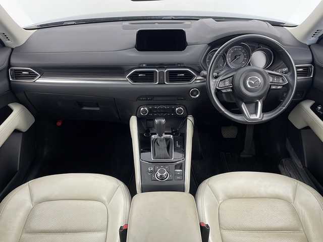 マツダ ＣＸ－５ XD Lパッケージ 新潟県 2017(平29)年 3.9万km ジェットブラックマイカ メーカー純正ナビ/(フルセグTV.Bluetooth)/バックカメラ/スマートシティブレーキ/レーダークルーズコントロール/レーンキープアシスト/革巻きステアリング/ステアリングリモコン/ステアリングヒーター/LEDオートライト/前後フォグランプ/コーナーセンサー/パワーバックドア/電子制御パーキングブレーキ/ブレーキホールド/プッシュスタート/スマートキー/純正フロアマット