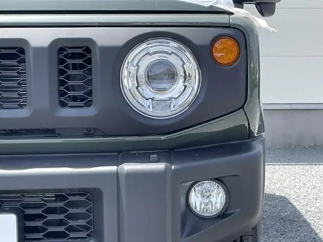 スズキ ジムニー XC 茨城県 2025(令7)年 0.1万km未満 ジャングルグリーン 登録済み未使用車/走行距離6キロ/ブルートゥース/デイスプレーオーディオ/カープレイ/コーナーセンサー/セーフティサポート/クルーズコントロール/LEDヘッドランプ/プッシュスタート/ダブルエアバック/純正アルミホイル/オートエアコン/オートマチックハイビーム