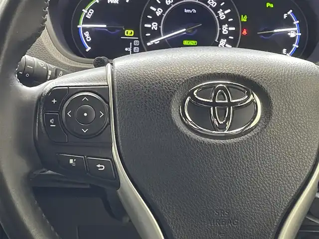 トヨタ ヴォクシー ハイブリッド ZS 煌Ⅱ 宮城県 2020(令2)年 5.4万km ホワイトパールクリスタルシャイン ワンオーナー/社外ＳＤナビ/（ＦＭ／ＡＭ／ＣＤ／ＤＶＤ／Ｂｌｕｅｔｏｏｔｈ）　/フルセグテレビ　/衝突被害軽減装置　/クルーズコントロール　/レーンキープアシスト　/オートマチックハイビーム　/両側パワースライドドア/横滑り防止装置/コーナーセンサー/前席シートヒーター/バックカメラ/オートライト/スマートキー/プッシュスタート/ETC/電動格納ミラー