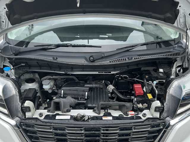 スズキ スペーシア カスタム HYBRID XS 山口県 2020(令2)年 4.8万km ピュアホワイトP 社外メモリーナビ【AVIC-RW810】/フルセグテレビ/Bluetooth/DVD再生機能/バックカメラ/ETC/ドライブレコーダー/プッシュスタート/スペアキー/両側パワースライドドア/シートヒーター/純正フロアマット/電動格納ウィンカーミラー/ドアバイザー/コーナーセンサー/スズキセーフティサポート/横滑り防止装置/盗難防止装置/純正アルミホイール15インチ