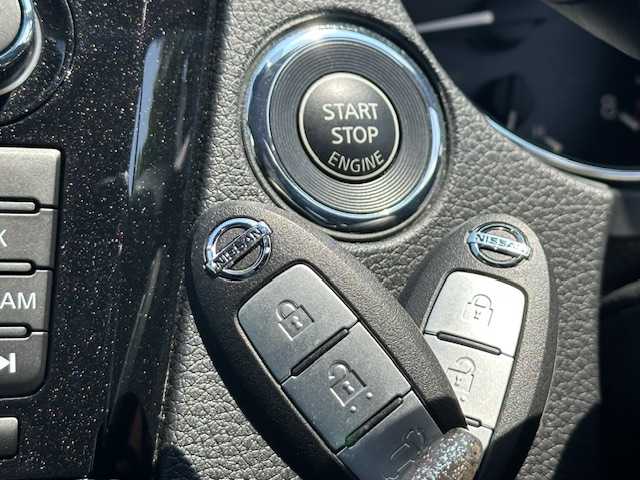 日産 エクストレイル 20Xi 大阪府 2018(平30)年 3万km ダイヤモンドブラック 純正メーカーナビ/アラウンドビューモニター/プロパイロット/エマージェンシーブレーキ/レーンキープアシスト/レーダークルーズコントロール/パーキングアシスト/デジタルミラー/ドライブレコーダー/電動リアゲート/LEDヘッドライト/プッシュスタート/スマートキー/ビルトインETC/防水シート