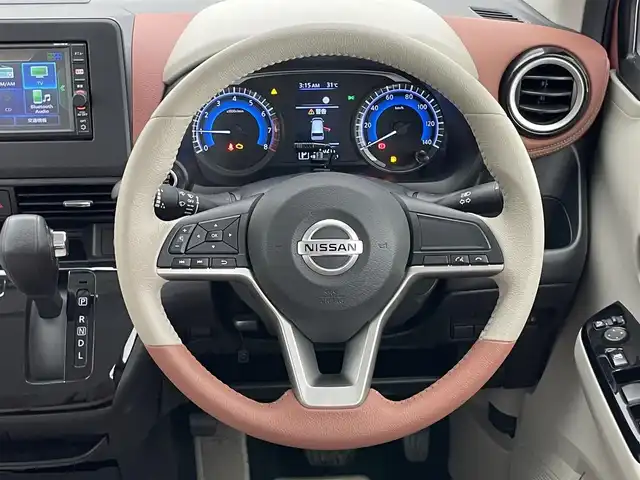 日産 デイズ ボレロ 愛知県 2020(令2)年 2.8万km ピンクⅡ 純正ナビ　フルセグＴＶ　Ｂｌｕｅｔｏｏｔｈ　全方位カメラ　シートヒーター　ツートンカラー　ボレロ専用ハーフレザーシート　エマージェンシブレーキ　衝突軽減装置　アイドリングストップ　オートライト　禁煙車