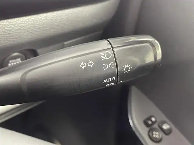 スズキ ハスラー Jスタイル Ⅲ 群馬県 2018(平30)年 5万km アクティブイエロー/スチールシルバー2トーン 社外７インチナビ　バックカメラ　ＨＩＤライト　ハーフレザーシート　シートヒーター　純正１５インチアルミホイール　ステアリングリモコン　コーナーセンサー　スマートキー　ＥＴＣ　ルーフレール　禁煙車