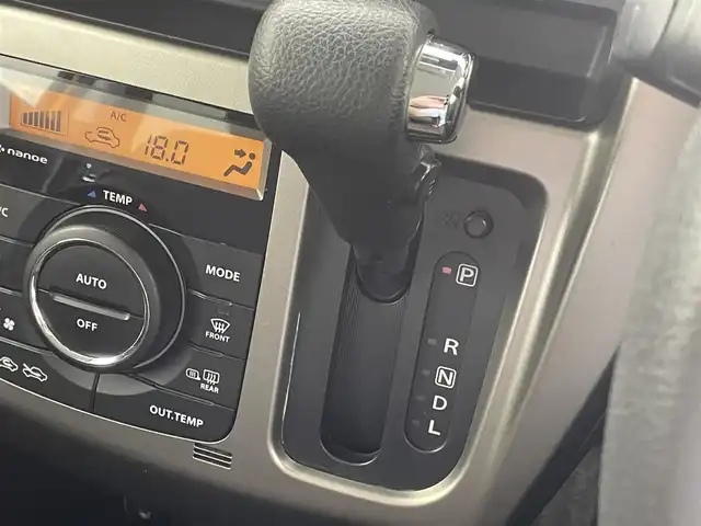 スズキ ハスラー Jスタイル Ⅲ 群馬県 2018(平30)年 5万km アクティブイエロー/スチールシルバー2トーン 社外７インチナビ　バックカメラ　ＨＩＤライト　ハーフレザーシート　シートヒーター　純正１５インチアルミホイール　ステアリングリモコン　コーナーセンサー　スマートキー　ＥＴＣ　ルーフレール　禁煙車