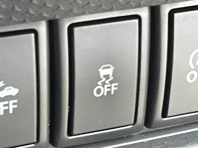 スズキ ハスラー Jスタイル Ⅲ 群馬県 2018(平30)年 5万km アクティブイエロー/スチールシルバー2トーン 社外７インチナビ　バックカメラ　ＨＩＤライト　ハーフレザーシート　シートヒーター　純正１５インチアルミホイール　ステアリングリモコン　コーナーセンサー　スマートキー　ＥＴＣ　ルーフレール　禁煙車