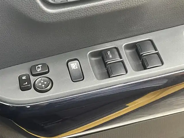 スズキ ハスラー Jスタイル Ⅲ 群馬県 2018(平30)年 5万km アクティブイエロー/スチールシルバー2トーン 社外７インチナビ　バックカメラ　ＨＩＤライト　ハーフレザーシート　シートヒーター　純正１５インチアルミホイール　ステアリングリモコン　コーナーセンサー　スマートキー　ＥＴＣ　ルーフレール　禁煙車