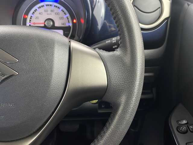 スズキ ハスラー Jスタイル Ⅲ 栃木県 2018(平30)年 5万km アクティブイエロー/スチールシルバー2トーン 社外ナビ/（）/バックカメラ/衝突軽減システム/車線逸脱抑制機能/横滑り防止/アイドリングストップ/ビルトインETC/前席シートヒーター/ハーフレザー/純正アルミホイール/社外フロアマット/電動格納ミラー/ステアリングスイッチ/ISOFIX/プッシュスタート/スマートキー