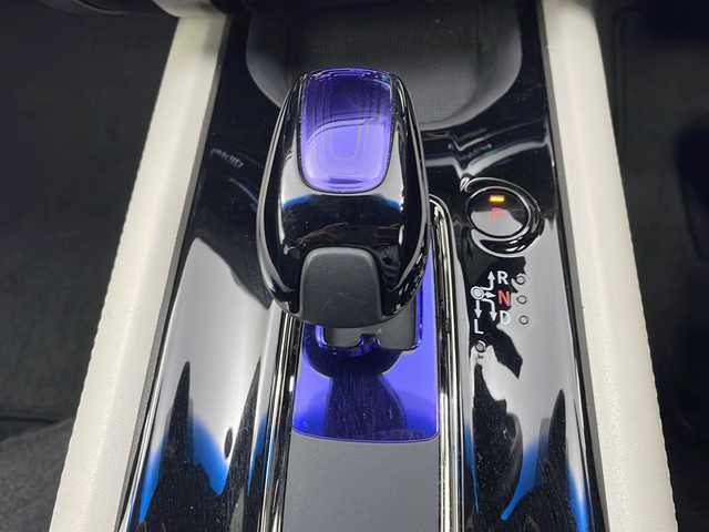 ホンダ ヴェゼル ハイブリッド Z スタイルED 大阪府 2016(平28)年 5.7万km モルフォブルーP 車外カメラバック /スペアキー /USB入力端子 /クルーズコントロール/ETC /フルセグTV /フロアマット純正 /ハーフレザー /シートヒーター /アルミホイル純 /ヘッドライトLED
