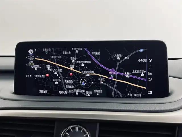 レクサス ＲＸ 450h バージョンL 道央・札幌 2021(令3)年 4.5万km ソニッククォーツ ・４ＷＤ/・純正メモリナビ/　ＢＴ／ＣＤ／ＤＶＤ／ＵＳＢ／ＳＤ／ＡＵＸ／Ｍｉｒａｃａｓｔ／フルセグ/・全方位カメラ/・純正ビルトインＥＴＣ2.0/・社外前後ドライブレコーダー/・レーダーレーダークルーズコントロール/・プリクラッシュセーフティ/・レーントレーシングアシスト/・ブラインドスポットモニター/・パーキングサポートアシスト/・パーキングサポートブレーキ/・ロードサインアシスト/・横滑り防止/・アイドリングストップ/・電動リアゲート/・全席シートヒーター/・前席エアシート/・前席メモリー付きパワーシート/・サンルーフ/・パノラマルーフ/・100Ｖ充電/・ヘッドアップディスプレイ/・ステアリングヒーター/・純正フロアマット/・純正サマー20インチＡＷ/・三眼フルＬＥＤヘッドライト/・オートライト/・オートマチックハイビーム/・プッシュスタート/・スマートキー/・スペアキー/・カードキー/・純正エンジンスターター/・取扱説明書