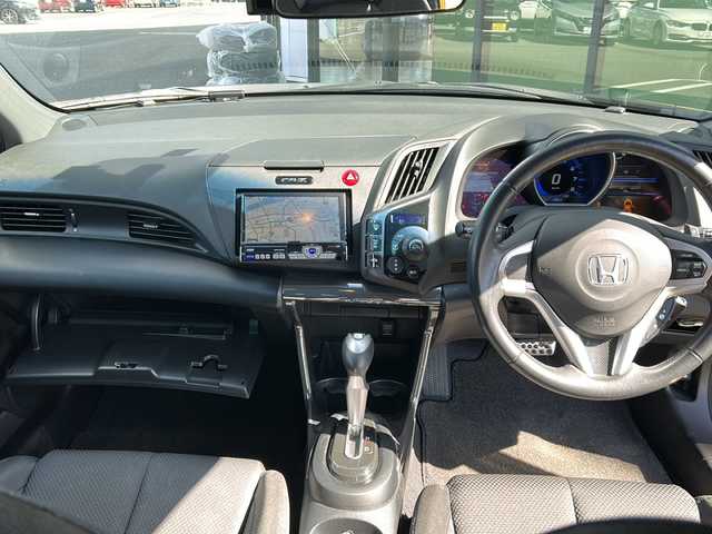 ホンダ ＣＲ－Ｚ αブラックレーベル 岐阜県 2012(平24)年 14.9万km プレミアムイエローパールⅡ 登録時走行距離148380km/スマートキー/ドライブレコーダー/禁煙車/クルーズコントロール/純正フロアマット/社外アルミホイール/ハロゲンヘッドライト/スタッドレスタイヤ（純正アルミホイール）/フォグランプ/オートライト/ＥＴＣ/パワーウィンドウ/パワーステアリング/横滑り防止装置