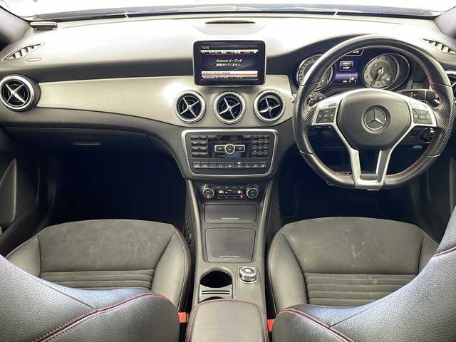 メルセデス・ベンツ ＧＬＡ２５０ 4マチック スポーツ 岐阜県 2014(平26)年 9.2万km カルサイトホワイト 純正HDDナビゲーション/AM FM/CD DVD/メモリーカード/ミュージックレジスター/USBメモリー/Bluetooth /ワンセグテレビ/革巻きステアリング/ステアリングリモコン/パドルシフト/ハーフレザーシート/パワーシート(D席)/シートヒーター(D席/N席)/防眩ミラー/キーレス&ゴー/スペアキー有/クルーズコントロール/ダウンヒルスピードレギュレーション/オフロードモード