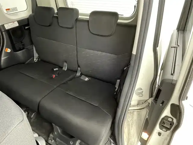 トヨタ ルーミー カスタムG 福井県 2019(令1)年 2.2万km パールホワイトⅢ Panasonicナビ　/CD/DVD/Bluetooth/フルセグ/両側パワースライドドア/スマートアシスト/・衝突警報機能/・ブレーキ制御付誤発進抑制機能/・車線逸脱警報機能/・クルーズコントロール/・オートライト/バックカメラ/シートヒーター/前後ドラレコ/LEDヘッドライト/ETC/フォグランプ