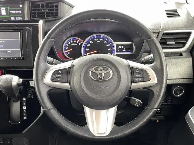 トヨタ ルーミー カスタムG 福井県 2019(令1)年 2.2万km パールホワイトⅢ Panasonicナビ　/CD/DVD/Bluetooth/フルセグ/両側パワースライドドア/スマートアシスト/・衝突警報機能/・ブレーキ制御付誤発進抑制機能/・車線逸脱警報機能/・クルーズコントロール/・オートライト/バックカメラ/シートヒーター/前後ドラレコ/LEDヘッドライト/ETC/フォグランプ