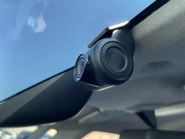 ダイハツ トール カスタムG 東京都 2020(令2)年 2.4万km ブラックマイカメタリック 純正メモリナビ/CD/DVD/Bluetooth/フルセグ/衝突軽減ブレーキ/前後コーナーセンサー/全周囲カメラ/両側パワースライドドア/レーダークルーズコントロール/運転席/助手席シートヒーター/前方ドラレコ/純正サイドバイザー/純正フロアマット/スマートキー