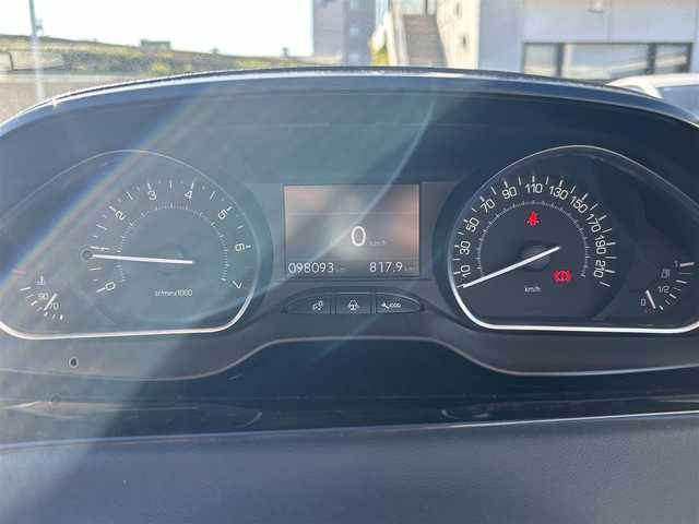 プジョー ２０８ アリュール 山形県 2013(平25)年 9.9万km スピリットグレー MT車/純正ディスプレイオーディオ/・Bluetooth/・AM/FM/ETC/純正16インチアルミホイール/ハーフレザーシート/前後ドライブレコーダー/スペアキー