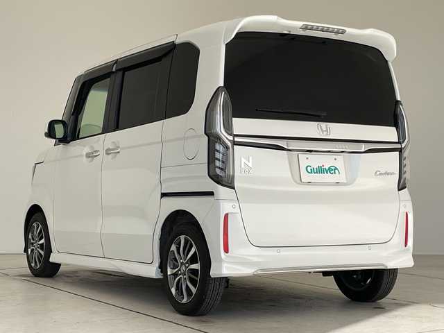 ホンダ Ｎ ＢＯＸ カスタム L 愛知県 2023(令5)年 2.1万km プラチナホワイトパール ホンダセンシング/純正ナビ/片側パワースライド/レーダークルーズコントロール/シートヒーター/バックカメラ/コーナーセンサー/純正アルミホイール/LEDヘッドライト/オートマチックハイビーム/衝突軽減システム/フルセグ/CD DVD/Bluetooth/ステアリングスイッチ/スマートキー/プッシュスタート