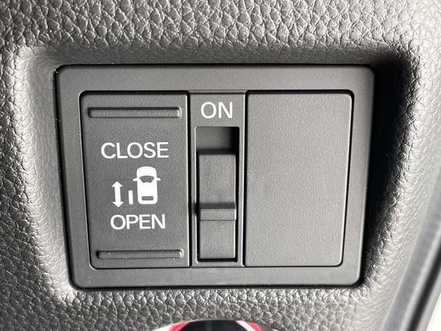 ホンダ Ｎ ＢＯＸ カスタム L 愛知県 2023(令5)年 2.1万km プラチナホワイトパール ホンダセンシング/純正ナビ/片側パワースライド/レーダークルーズコントロール/シートヒーター/バックカメラ/コーナーセンサー/純正アルミホイール/LEDヘッドライト/オートマチックハイビーム/衝突軽減システム/フルセグ/CD DVD/Bluetooth/ステアリングスイッチ/スマートキー/プッシュスタート