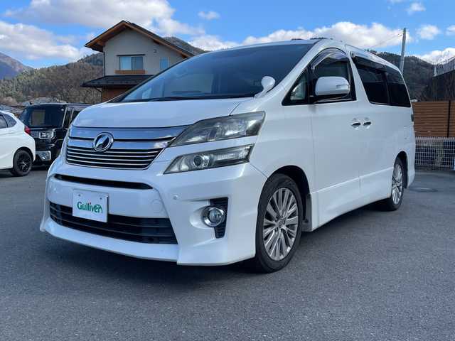トヨタ ヴェルファイア 2．4Z Gエディション 山梨県 2012(平24)年 9.2万km ホワイトパールクリスタルシャイン 純正ＨＤＤナビ　/バックカメラ　/フルセグＴＶ　/純正ビルトインＥＴＣ　/Ｂｌｕｅｔｏｏｔｈ　/後席フリップダウンモニター　/３列シート　/電動リアゲート　/純正フロアマット　/運転席／助手席パワーシート　/両側パワスラ