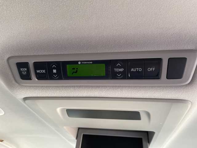 トヨタ ヴェルファイア 2．4Z Gエディション 山梨県 2012(平24)年 9.2万km ホワイトパールクリスタルシャイン 純正ＨＤＤナビ　/バックカメラ　/フルセグＴＶ　/純正ビルトインＥＴＣ　/Ｂｌｕｅｔｏｏｔｈ　/後席フリップダウンモニター　/３列シート　/電動リアゲート　/純正フロアマット　/運転席／助手席パワーシート　/両側パワスラ