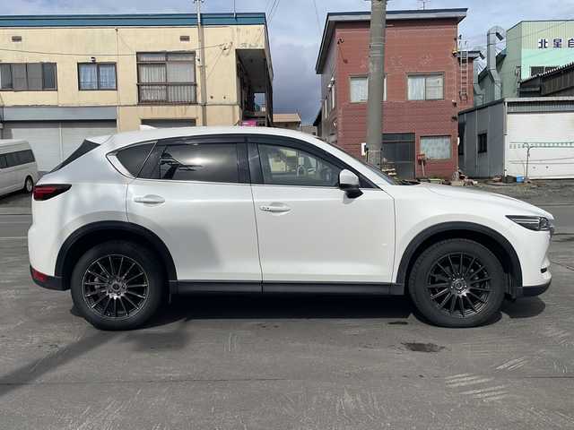 マツダ ＣＸ－５ XD エクスクルーシブモード 道北・旭川 2019(平31)年 6.7万km スノーフレイクホワイトパールマイカ ４WD/BOSEサウンド/純正SDナビ(CD/DVD/USB/AUX/BT/フルセグTV)/全方位カメラ/SCBS/レーンキープアシスト/アダプティブクルーズコントロール/アイドリングストップ/BSM/HUD/コーナーセンサー/黒革シート/前席シートヒーター/前席エアシート/運転席メモリ付きパワーシート/パワーシート/ステアリングヒーター/パワーバックドア/オートライト/LEDヘッドライト/前後フォグライト/ヘッドライトウォッシャー/オートミラー/オートワイパー/ETC2.0/前方ドライブレコーダー/TVキャンセラー/純正フロアマット/トノカバー/フロントデアイサー