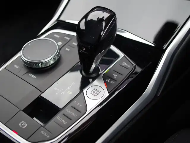 ＢＭＷ ３２０ｄ xDrive ツーリング 埼玉県 2020(令2)年 5.6万km アルピンホワイトⅢ アダプティブクルーズコントロール /ドライビングアシストプロ /インテリジェントセーフティ/CarPlay /パークディスタンスコントロール /ブラインドスポットモニター /バックカメラ /純正ナビ /ETC /ドラレコ /GPSレーダー探知機 /ワイヤレス充電/シートヒーター/テレビ付きですが、B-CASカードがないため確認できていません。(2025/05/28時点 備品未着)
