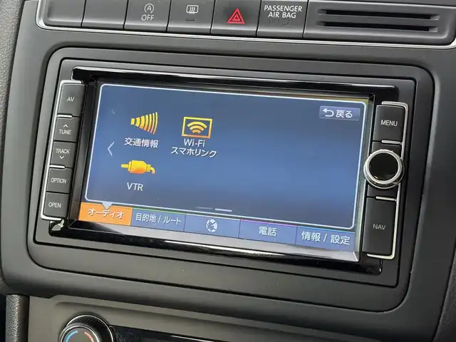 フォルクスワーゲン ポロ TSIコンフォートL マイスター 山梨県 2017(平29)年 4.1万km 青Ｍ １オーナー/純正メモリナビ /Bカメ　/AAC /フルセグＴＶ/ＢＴ/ＣＤ/ＤＶＤ/オートライト/ＬＥＤヘッドライト/ＥＴＣ/純正１５インチＡＷ/リアスポイラー/革巻きステア/取説/保証書