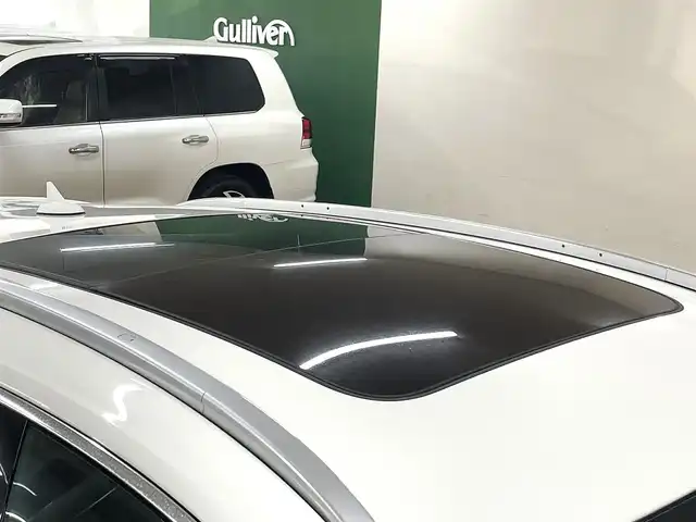 マセラティ レヴァンテ S 道央・札幌 2017(平29)年 3.9万km ビアンコ 4WD/純正ナビ/・ワンセグTV/BT/SD/USB/AM/FM/バックカメラ/全方位カメラ/サンルーフ/赤革シート/全席シートヒーター/前席パワーシート/運転席シートメモリ機能/社外前後ドライブレコーダー/社外レーダー/横滑り防止装置/オートクルーズコントロール/ビルトインETC/ブラインドスポットモニター/前後コーナーセンサー/プッシュスタート/スマートキー/オートライト/LEDヘッドライト/前後フォグライト/ウインカーミラー/カーテンエアバッグ/ルーフレール/トノカバー/NOVITEC製22インチAW/NOVITEC製フルエアロ/取扱説明書