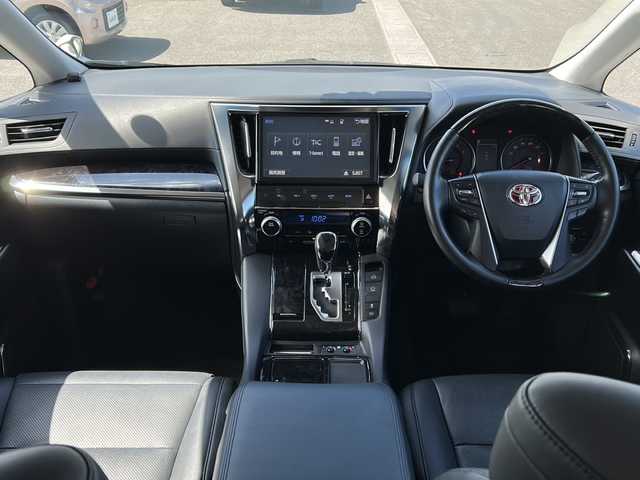 トヨタ ヴェルファイア Z Gエディション 香川県 2018(平30)年 6.3万km ホワイトパールクリスタルシャイン ダブルサンルーフ/両側パワースライドドア/純正10インチナビ/ーBlueTooth接続/ーフルセグTV/ーCD/DVD再生/ーHDMI接続/純正フリップダウンモニター/3眼LEDヘッドライト/シーケンシャルウィンカー/トヨタセーフティセンス/レーダークルーズコントロール/純正ビルトインETC2.0/ALPINEデジタルインナーミラー型ドラレコ（フロント、室内）/パワーシート/シートヒーター/ベンチレーション/メモリーシート/ステアリングスイッチ/ステアリングヒーター/コンビハンドル/ダウンサス（純正サス社内積み込み）/フロントアンダーエアロ