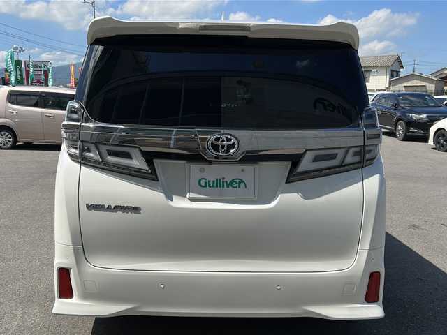 トヨタ ヴェルファイア Z Gエディション 香川県 2018(平30)年 6.3万km ホワイトパールクリスタルシャイン ダブルサンルーフ/両側パワースライドドア/純正10インチナビ/ーBlueTooth接続/ーフルセグTV/ーCD/DVD再生/ーHDMI接続/純正フリップダウンモニター/3眼LEDヘッドライト/シーケンシャルウィンカー/トヨタセーフティセンス/レーダークルーズコントロール/純正ビルトインETC2.0/ALPINEデジタルインナーミラー型ドラレコ（フロント、室内）/パワーシート/シートヒーター/ベンチレーション/メモリーシート/ステアリングスイッチ/ステアリングヒーター/コンビハンドル/ダウンサス（純正サス社内積み込み）/フロントアンダーエアロ
