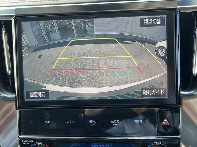 トヨタ ヴェルファイア Z Gエディション 香川県 2018(平30)年 6.3万km ホワイトパールクリスタルシャイン ダブルサンルーフ/両側パワースライドドア/純正10インチナビ/ーBlueTooth接続/ーフルセグTV/ーCD/DVD再生/ーHDMI接続/純正フリップダウンモニター/3眼LEDヘッドライト/シーケンシャルウィンカー/トヨタセーフティセンス/レーダークルーズコントロール/純正ビルトインETC2.0/ALPINEデジタルインナーミラー型ドラレコ（フロント、室内）/パワーシート/シートヒーター/ベンチレーション/メモリーシート/ステアリングスイッチ/ステアリングヒーター/コンビハンドル/ダウンサス（純正サス社内積み込み）/フロントアンダーエアロ