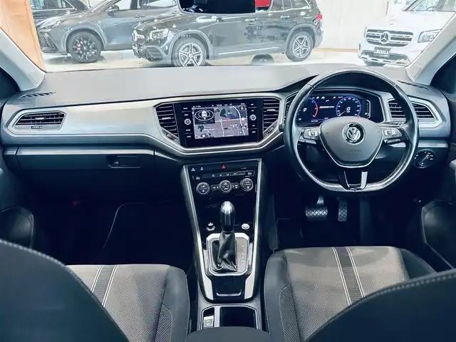 フォルクスワーゲン ＶＷ Ｔ－ロック TDI スタイル デザインPKG 大阪府 2020(令2)年 3.9万km アトランティックブルーM ACC/純正ナビ/TV/バックカメラ/applecarplay/純正17インチAW/電動リアゲート/ブラインドスポット/パドルシフト