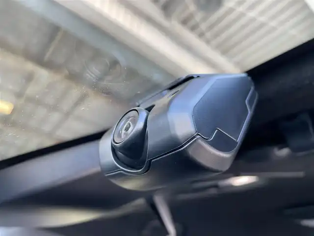 ホンダ ステップワゴン スパーダ プレミアムライン 東京都 2024(令6)年 2万km クリスタルブラックパール ワンオーナー/ホンダコネクト11型ナビ＆フルセグ/・BluetoothAudio/・AppleCarPlay＆AndroidAuto/・CD/SD/DVD/AM/FM/USB/純正１５型フリップダウンモニター/（VM-231FE）/アラウンドビューモニター/ブラインドスポットモニター/スウェード調コンビシート/・前席シートヒーター/・２列目キャプテンシート/LEDヘッドライト/両側パワースライドドア/パワーバックドア/ホンダセンシング/（安全運転支援システム）/・衝突軽減ブレーキ/・追従機能付クルーズコントロール/・歩行者事故低減ステアリング/・車線維持支援システム/・先行車発進お知らせ機能/・標識認識機能/・オートハイビーム/プッシュエンジンスタート