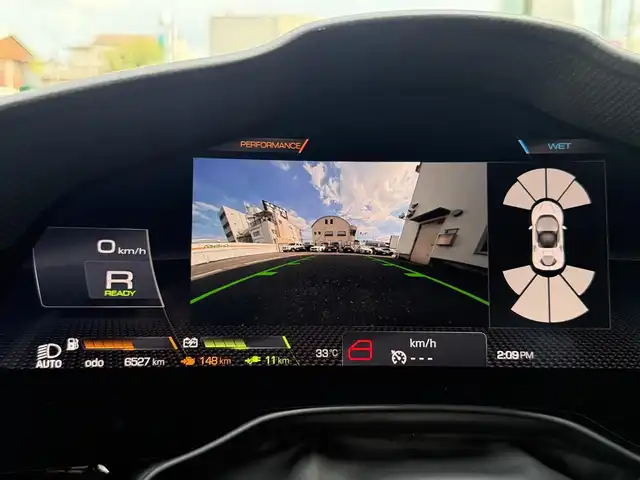 フェラーリ フェラーリ ＳＦ９０ ストラダーレ 愛知県 2021(令3)年 0.7万km 黒 /正規ディーラー車//禁煙車//CORNES記録簿R4.5.6//ネロ・デイトナ//LHD//DCTギアボックス//カーボンファイバー製フロントウィング/サイドエアスプリッタ//カーボンファイバーリアディフューザー/アンダーカバー//LED付きカーボンファイバー製ドライブゾーン//サスペンションリフター//20インチダイヤモンド研磨仕上げスポーツホイール//ミシュランパイロットスポーツCup2//ブラックブレーキキャリパー//カーボンセラミックブレーキ//AFSヘッドライトシステム//アクティブエアロダイナミックス//跳馬刺繍ヘッドレスト//スペシャルカラードステッチ//スクーデリアフェラーリフェンダーエンブレム//パワーManettino//eDrive/HV/Performance/Qualifing//ESP//CT/RACE/SPORT/WET//サテライトナビ//Bluetooth/USB//インフォティメントシステム//リアパーキングカメラ//ビルトインETC2.0//ドラレコ//レーダー探知機//黒革シート/パワーシート//マトリクスLED//アクティブビームコントロール//シフトタイミングライト//パーキングセンサー//HUD//ADAS//クルコン/AHB//EPB/スピードリミッター//充電ケーブル//スペアキー//保証書/取扱説明書