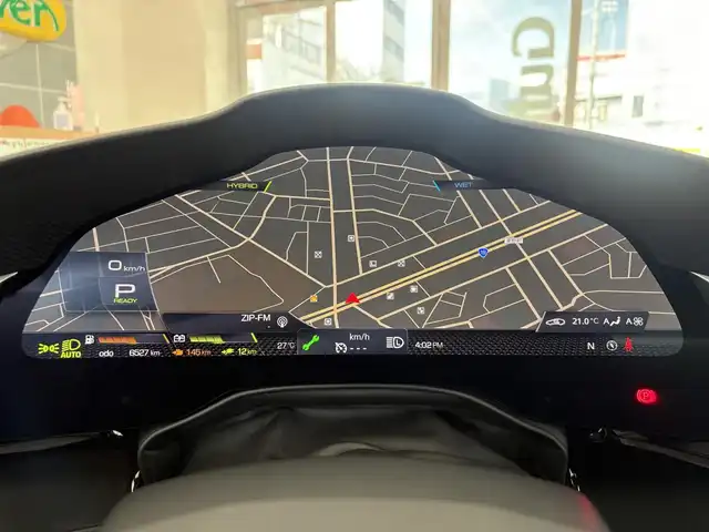 フェラーリ フェラーリ ＳＦ９０ ストラダーレ 愛知県 2021(令3)年 0.7万km 黒 /正規ディーラー車//禁煙車//CORNES記録簿R4.5.6//ネロ・デイトナ//LHD//DCTギアボックス//カーボンファイバー製フロントウィング/サイドエアスプリッタ//カーボンファイバーリアディフューザー/アンダーカバー//LED付きカーボンファイバー製ドライブゾーン//サスペンションリフター//20インチダイヤモンド研磨仕上げスポーツホイール//ミシュランパイロットスポーツCup2//ブラックブレーキキャリパー//カーボンセラミックブレーキ//AFSヘッドライトシステム//アクティブエアロダイナミックス//跳馬刺繍ヘッドレスト//スペシャルカラードステッチ//スクーデリアフェラーリフェンダーエンブレム//パワーManettino//eDrive/HV/Performance/Qualifing//ESP//CT/RACE/SPORT/WET//サテライトナビ//Bluetooth/USB//インフォティメントシステム//リアパーキングカメラ//ビルトインETC2.0//ドラレコ//レーダー探知機//黒革シート/パワーシート//マトリクスLED//アクティブビームコントロール//シフトタイミングライト//パーキングセンサー//HUD//ADAS//クルコン/AHB//EPB/スピードリミッター//充電ケーブル//スペアキー//保証書/取扱説明書