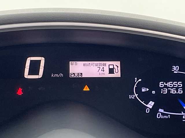 日産 セレナ ハイウェイS S HV Aセーフ 鹿児島県 2014(平26)年 6.5万km ダイヤモンドブラック 純正SDナビ/（AM/FM/CD/DVD/Bluetooth）/フルセグテレビ/アラウンドビューモニター/クルーズコントロール/片側パワースライドドア /ドライブレコーダー/ETC/純正フロアマット/LEDヘッドライト/純正AW16インチ/LEDヘッドライト/スマートキー