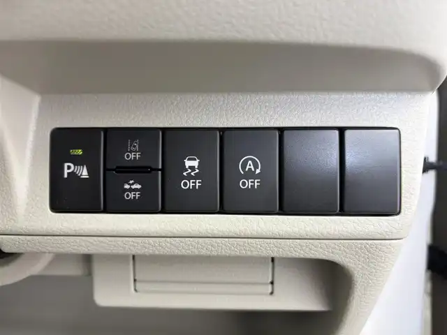 スズキ ラパン X 愛知県 2024(令6)年 0.2万km フォーンベージュM デュアルカメラブレーキサポート/・誤発信抑制機能/・ハイビームアシスト/・車線逸脱抑制機能/全方位カメラ装着パッケージ/バックセンサー/ステアリングスイッチ/前席シートヒーター/純正フロアマット/LEDヘッドライト/14インチ純正ホイール