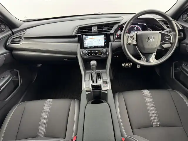 ホンダ シビック ハッチバック 福岡県 2020(令2)年 2.8万km オブシダンブルーパール 純正ナビ／フルセグＴＶ　/バックカメラ　/ビルトインＥＴＣ２．０　/前方ドラレコ　/アダプティブクルコン　/衝突軽減ブレーキ　/レーンキープ　/パドルシフト　/ハーフレザー　/パワーシート　/シートヒーター　/ＬＥＤヘッドライト