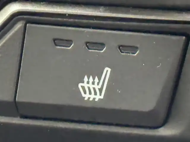 ホンダ シビック ハッチバック 福岡県 2020(令2)年 2.8万km オブシダンブルーパール 純正ナビ／フルセグＴＶ　/バックカメラ　/ビルトインＥＴＣ２．０　/前方ドラレコ　/アダプティブクルコン　/衝突軽減ブレーキ　/レーンキープ　/パドルシフト　/ハーフレザー　/パワーシート　/シートヒーター　/ＬＥＤヘッドライト