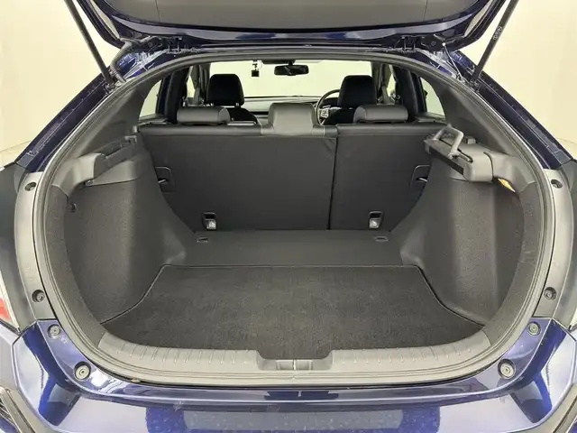 ホンダ シビック ハッチバック 福岡県 2020(令2)年 2.8万km オブシダンブルーパール 純正ナビ／フルセグＴＶ　/バックカメラ　/ビルトインＥＴＣ２．０　/前方ドラレコ　/アダプティブクルコン　/衝突軽減ブレーキ　/レーンキープ　/パドルシフト　/ハーフレザー　/パワーシート　/シートヒーター　/ＬＥＤヘッドライト