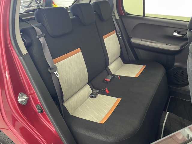 トヨタ パッソ モーダ　Gパッケージ 愛知県 2019(令1)年 6万km ブラックマイカ/マゼンダベリーメタリック 純正ディーラーオプションナビ/(AM/FM/CD/SD/BT/フルセグ)/ドライブレコーダー/ＥＴＣ/シートヒーター/トヨタセーフティセンス/(PCS/AHB/クリアランスソナー)/アイドリングストップ/横滑り防止装置/電動格納ミラー/ISOFIX/オートライト/フォグランプ/ステアリングスイッチ/プッシュスタート/スマートキー/スペアキー/純正ドアバイザー/純正フロアマット/純正１４インチアルミホイール/取扱説明書/保証書