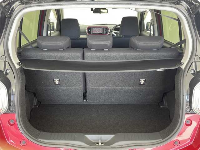 トヨタ パッソ モーダ　Gパッケージ 愛知県 2019(令1)年 6万km ブラックマイカ/マゼンダベリーメタリック 純正ディーラーオプションナビ/(AM/FM/CD/SD/BT/フルセグ)/ドライブレコーダー/ＥＴＣ/シートヒーター/トヨタセーフティセンス/(PCS/AHB/クリアランスソナー)/アイドリングストップ/横滑り防止装置/電動格納ミラー/ISOFIX/オートライト/フォグランプ/ステアリングスイッチ/プッシュスタート/スマートキー/スペアキー/純正ドアバイザー/純正フロアマット/純正１４インチアルミホイール/取扱説明書/保証書