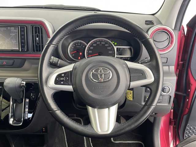 トヨタ パッソ モーダ　Gパッケージ 愛知県 2019(令1)年 6万km ブラックマイカ/マゼンダベリーメタリック 純正ディーラーオプションナビ/(AM/FM/CD/SD/BT/フルセグ)/ドライブレコーダー/ＥＴＣ/シートヒーター/トヨタセーフティセンス/(PCS/AHB/クリアランスソナー)/アイドリングストップ/横滑り防止装置/電動格納ミラー/ISOFIX/オートライト/フォグランプ/ステアリングスイッチ/プッシュスタート/スマートキー/スペアキー/純正ドアバイザー/純正フロアマット/純正１４インチアルミホイール/取扱説明書/保証書