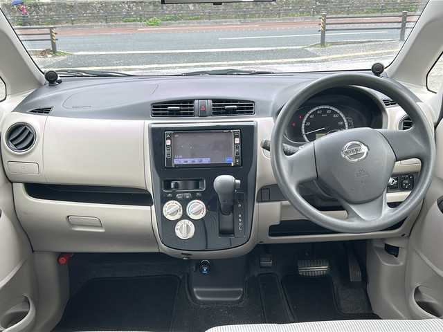 日産 デイズ J 沖縄県 2015(平27)年 4万km ホワイト 純正ナビ/（AM/FM/CD/DVD/BT) /ワンセグTV /バックカメラ /リモコンキー /純正フロアマット /ダブルエアバッグ /パワーウィンドウ /パワーステアリング